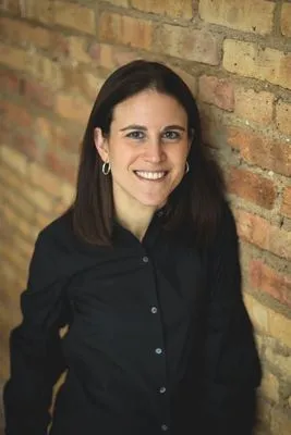 Candid performer portrait with natural light