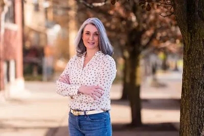 Environmental headshot on city street