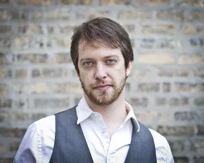 Candid urban headshot in Chicago neighborhood